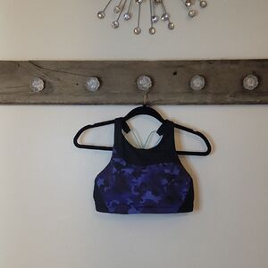 NWOT Athleta Freestyle Camo High Neck Binkni Top SZ MED